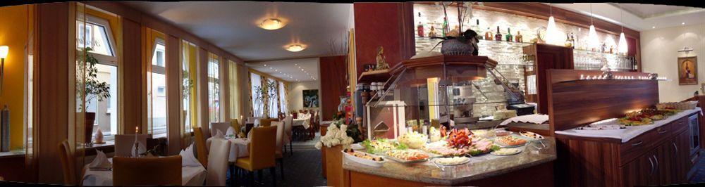 Central Boutique Hotel Бад-Мергентхайм Экстерьер фото