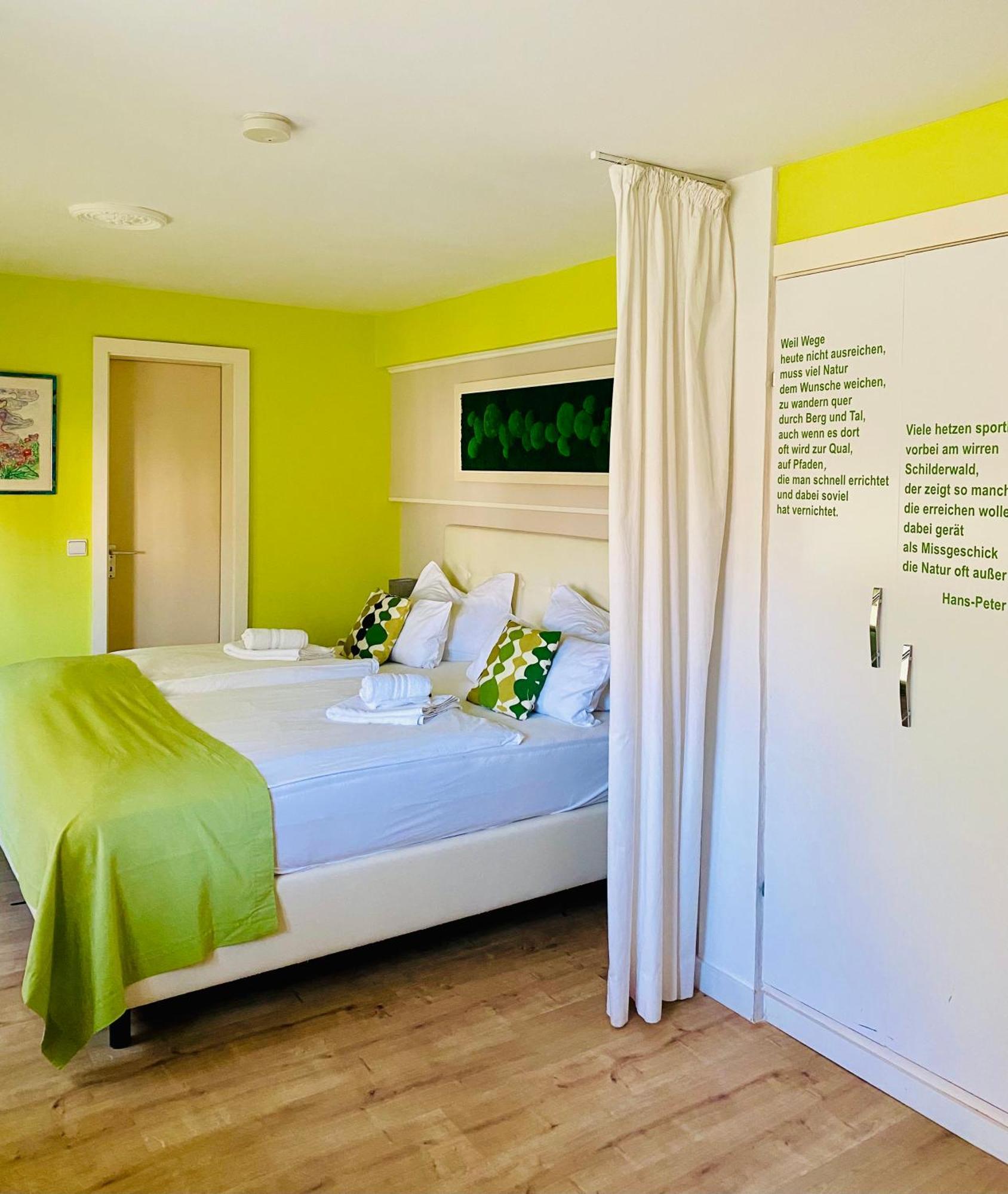 Central Boutique Hotel Бад-Мергентхайм Экстерьер фото