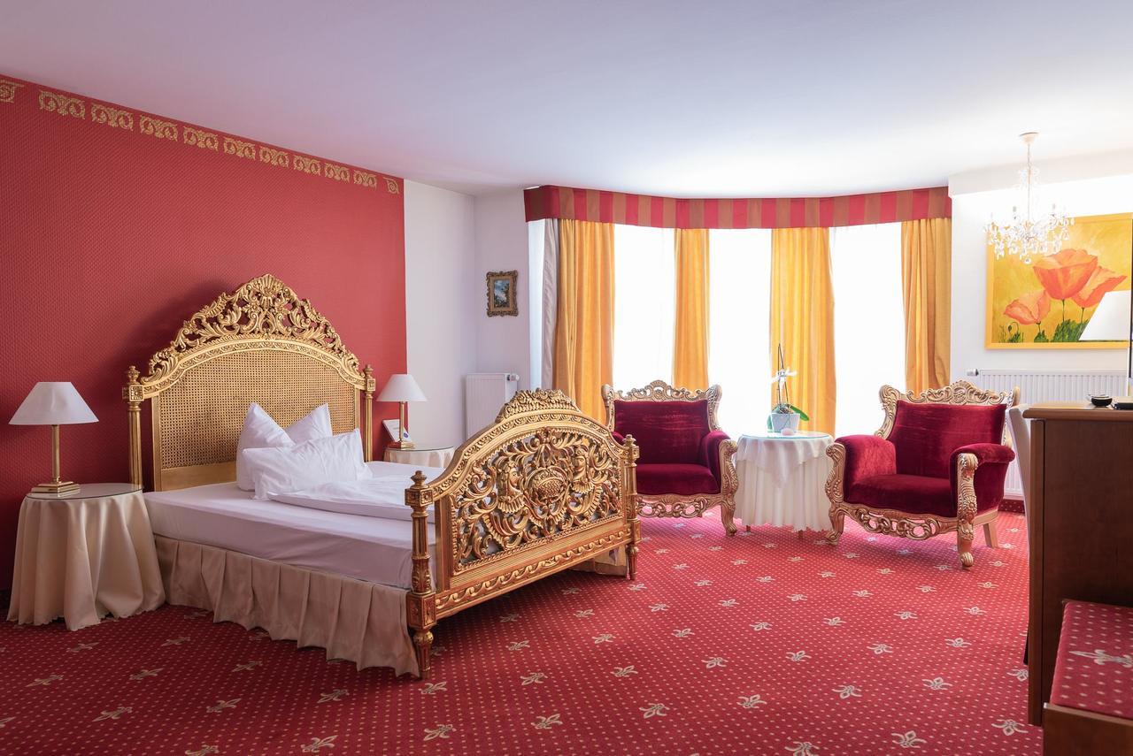Central Boutique Hotel Бад-Мергентхайм Экстерьер фото